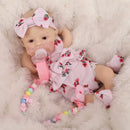 Boneca Reborn Bebê Giuliana Corpinho de Silicone Bem Macio para Banho Calminho e Olhinhos Doces que Encantam