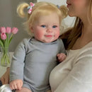 Boneca Reborn Bebê Lívia Corpinho Macio para Banho Aconchegante e Kit com Mamadeira e Chupeta