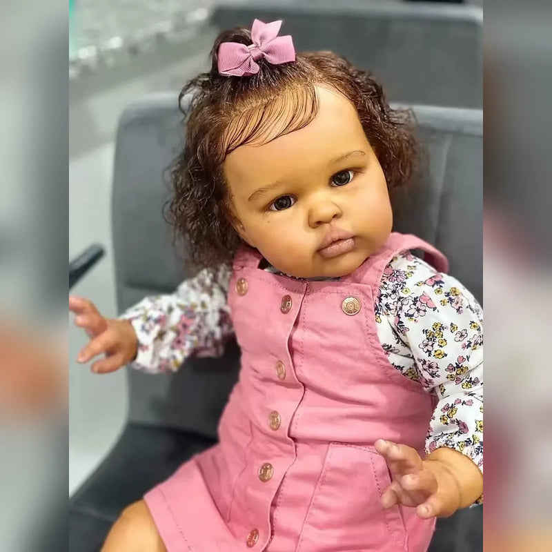 Boneca Reborn Bebê Samira Corpinho de Pano Bem Macio e Vestidinho de Princesa Encantador